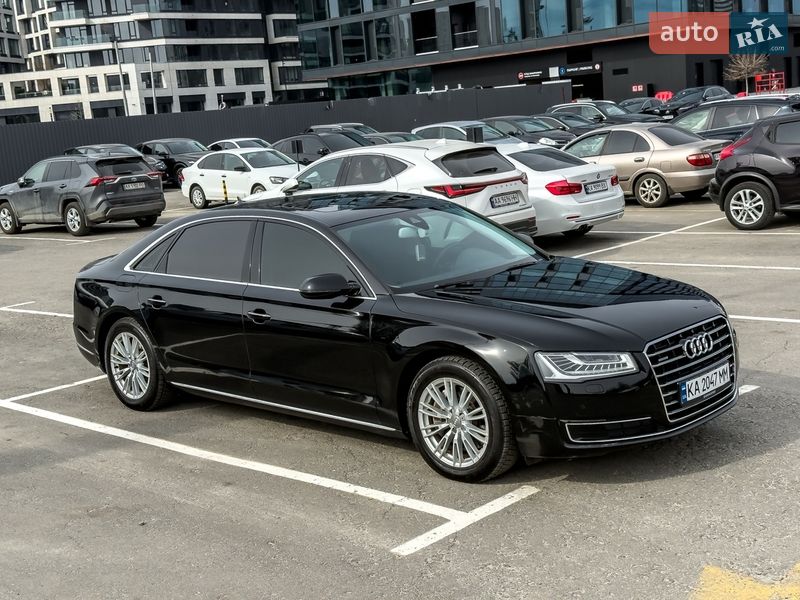 Седан Audi A8 2014 в Киеве