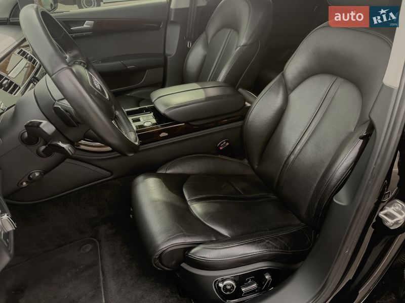Седан Audi A8 2014 в Киеве