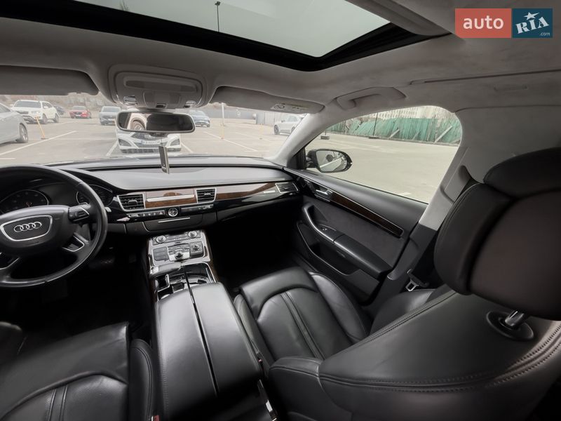 Седан Audi A8 2014 в Киеве