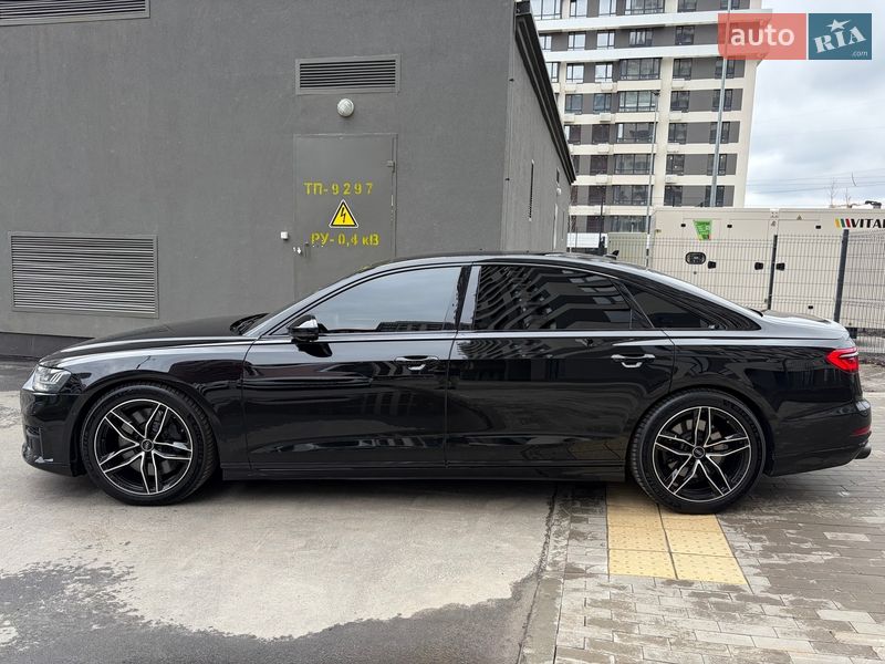 Седан Audi A8 2020 в Києві
