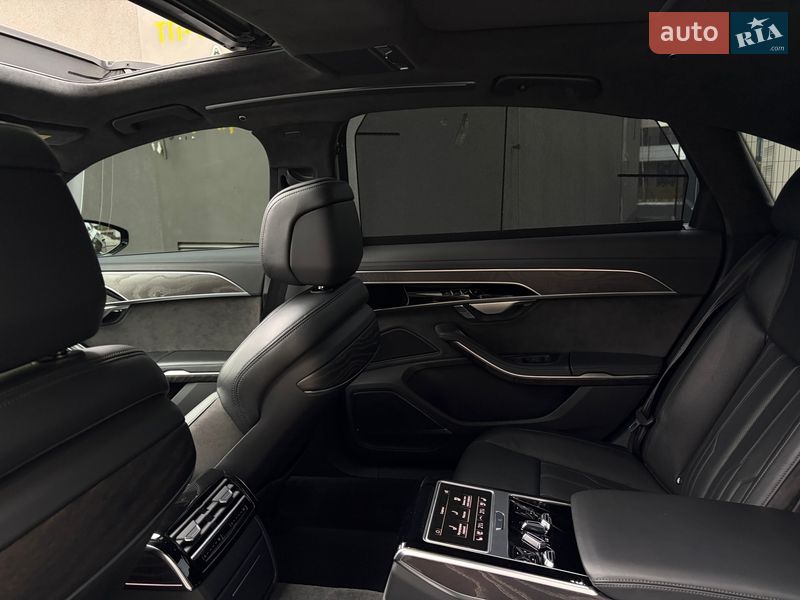 Седан Audi A8 2020 в Києві