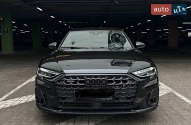 Седан Audi A8 2021 в Киеве