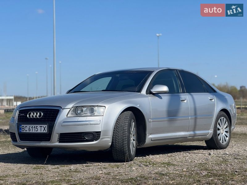 Седан Audi A8 2007 в Львові