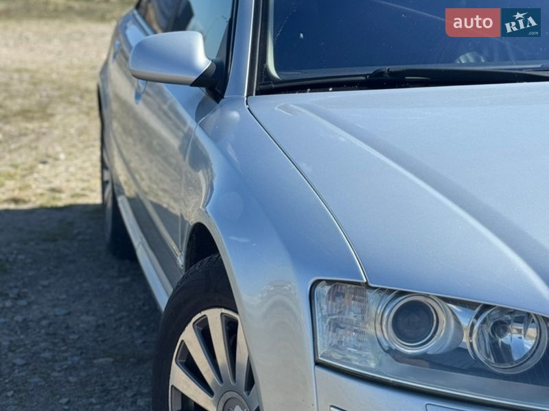 Седан Audi A8 2007 в Львові
