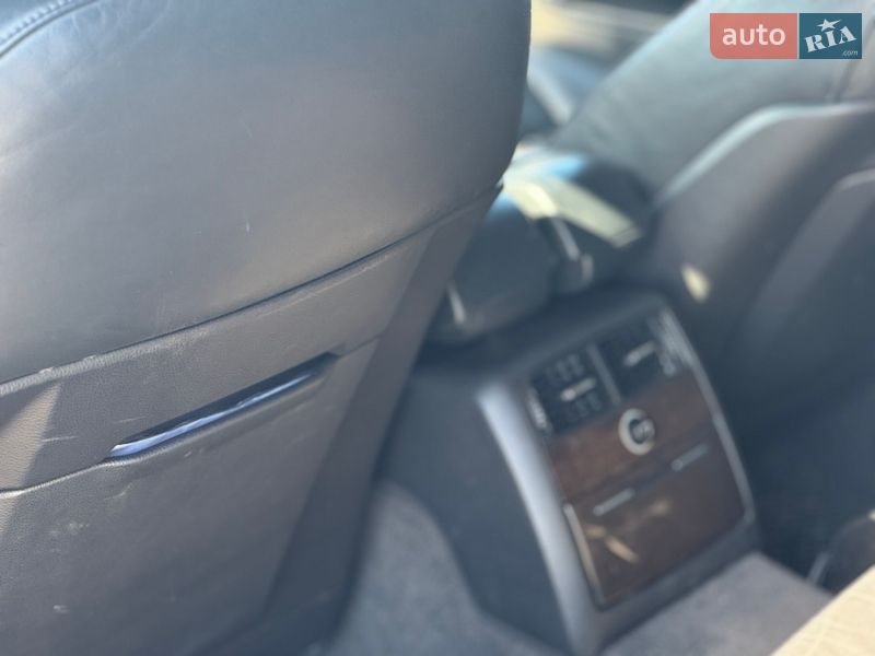 Седан Audi A8 2007 в Львові