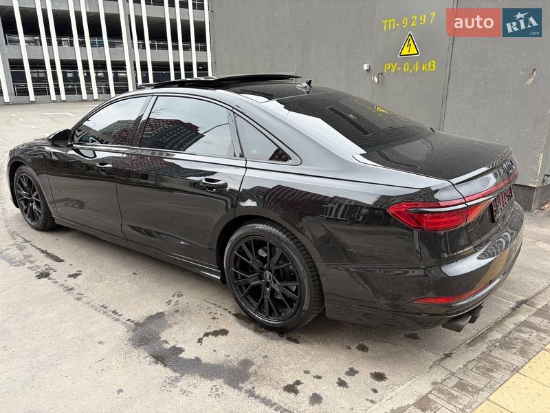 Седан Audi A8 2020 в Києві