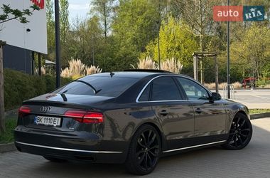 Седан Audi A8 2014 в Ровно