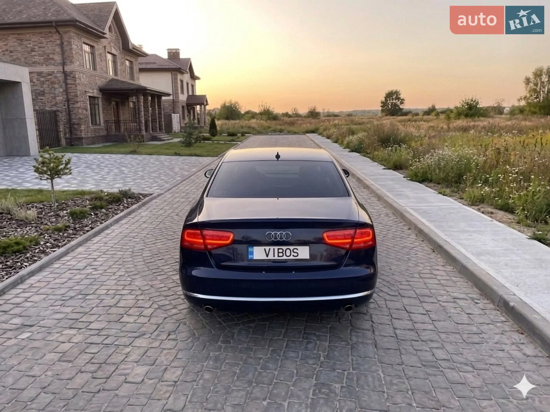 2013 Audi A8 - мініатюра 4