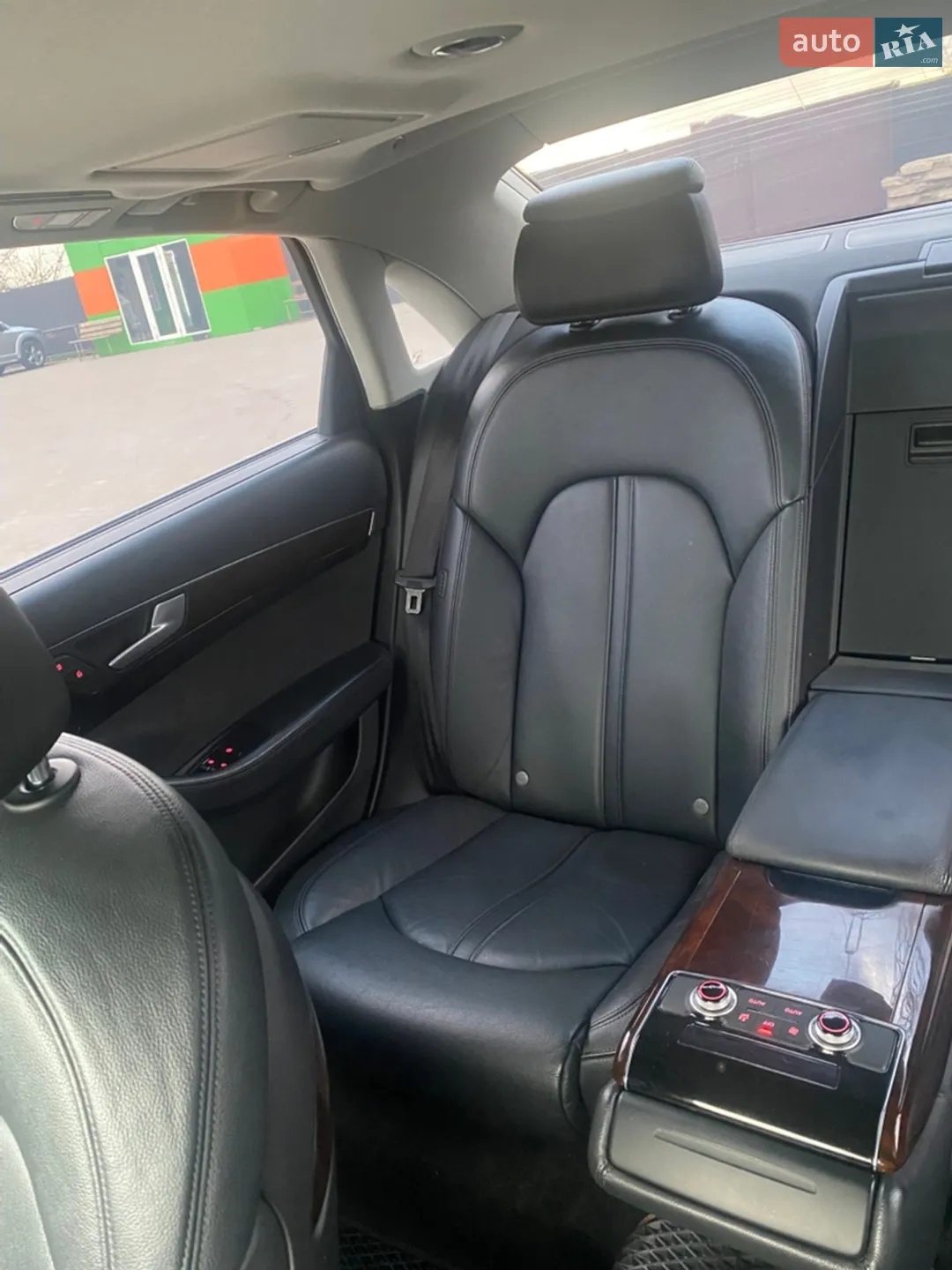 2015 Audi A8 - мініатюра 38