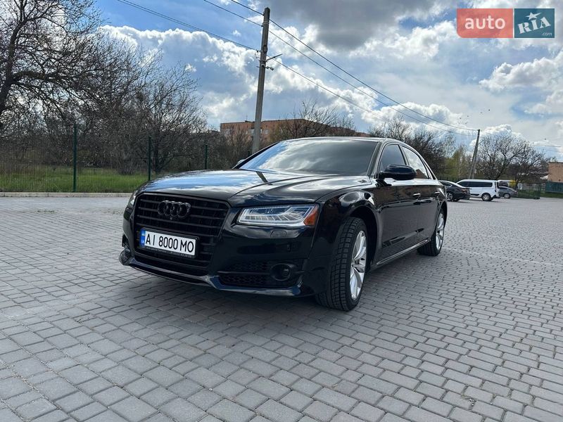 Седан Audi A8 2016 в Полтаве