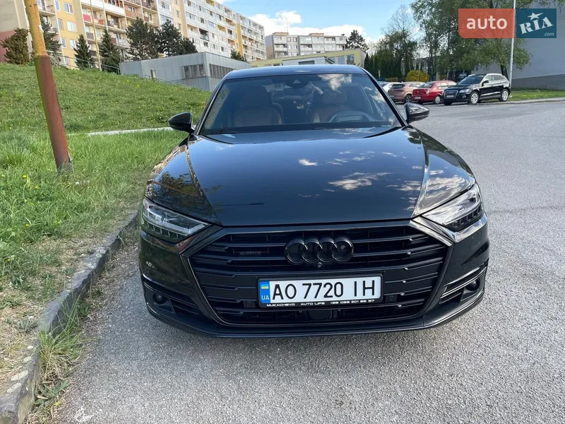 Audi A8