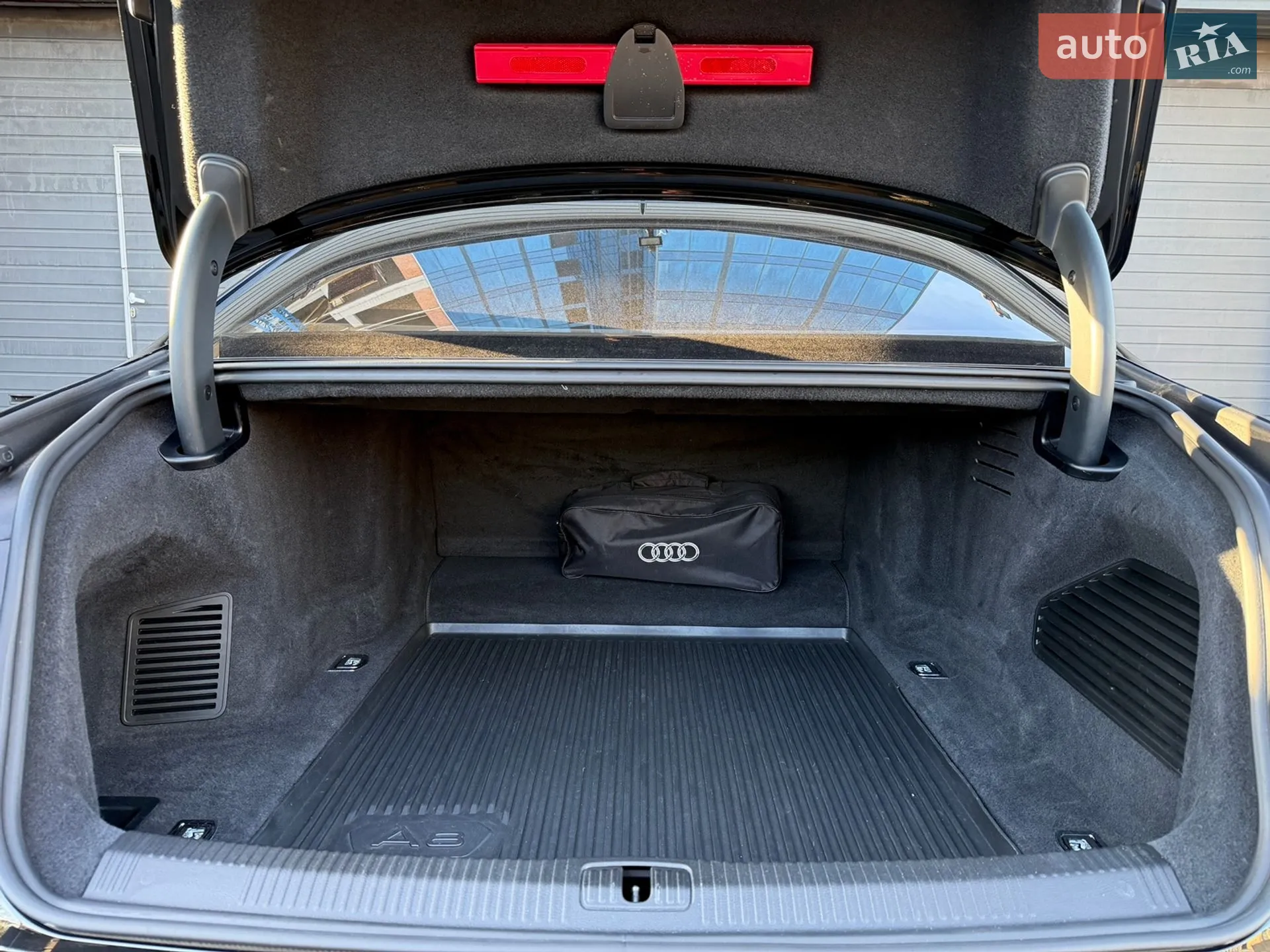 2019 Audi A8 - мініатюра 51