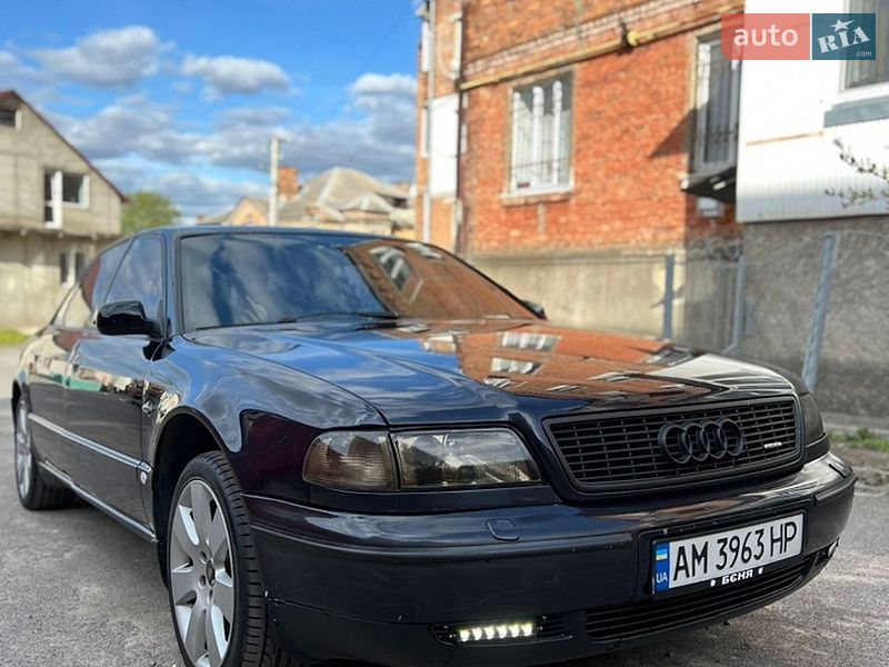 Audi A8 1996