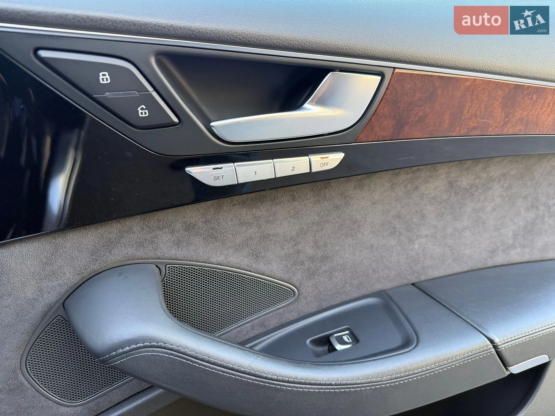 2013 Audi A8 - мініатюра 39