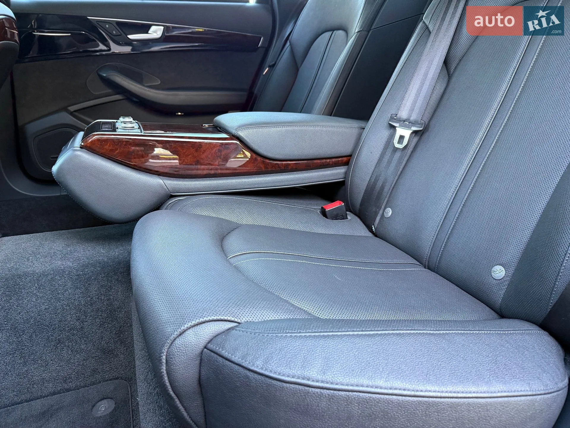 2013 Audi A8 - мініатюра 71