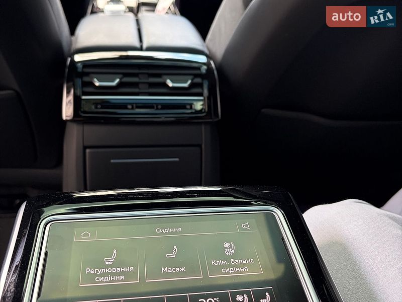 Седан Audi A8 2020 в Києві