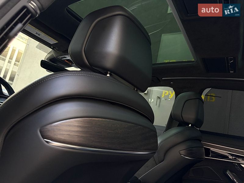 Седан Audi A8 2020 в Києві