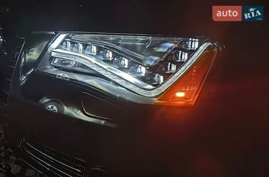Седан Audi A8 2013 в Ровно