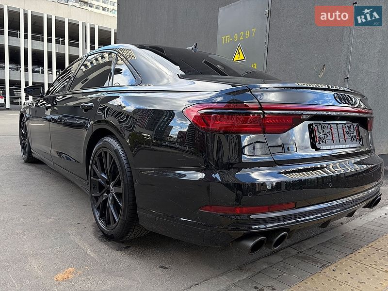 Седан Audi A8 2020 в Києві
