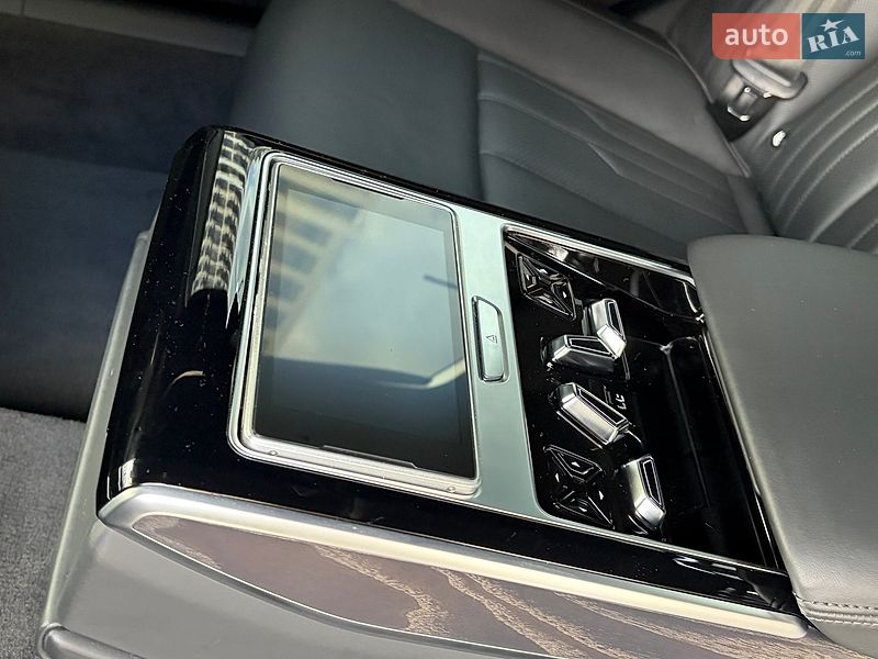Седан Audi A8 2020 в Києві