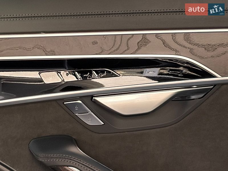 Седан Audi A8 2020 в Києві