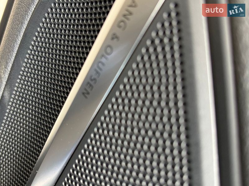 Седан Audi A8 2020 в Києві