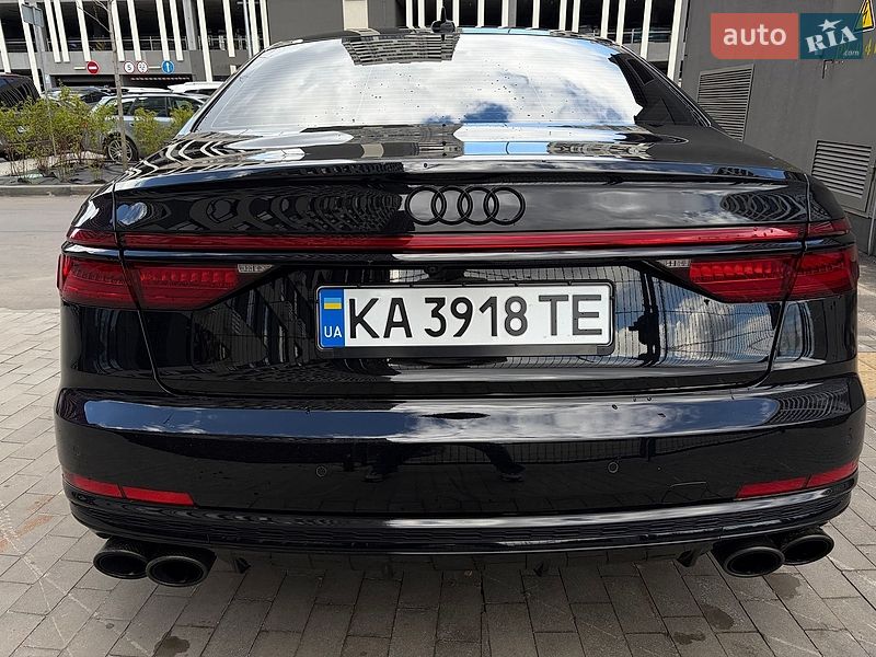 Седан Audi A8 2020 в Києві