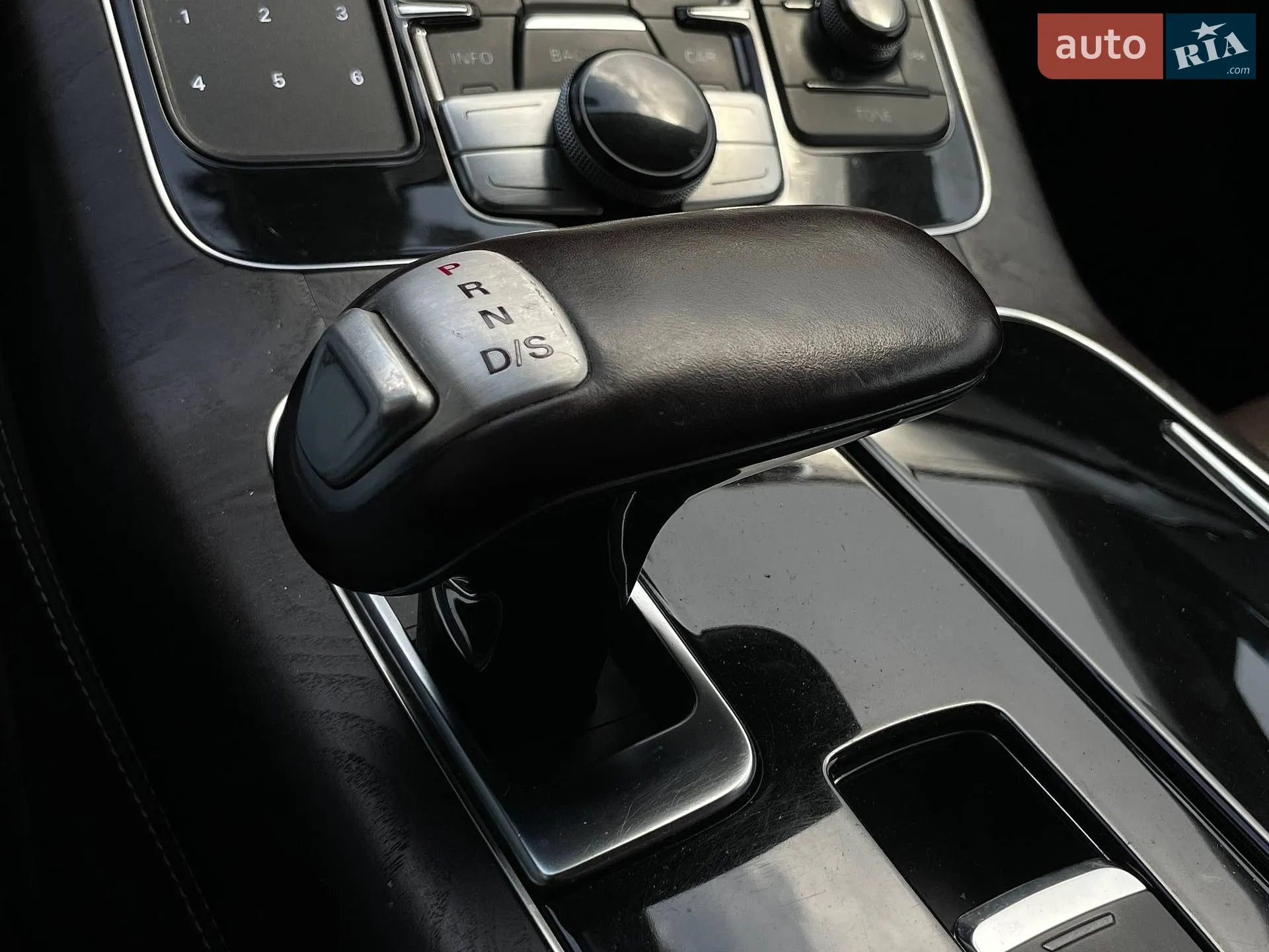 2012 Audi A8 - мініатюра 42
