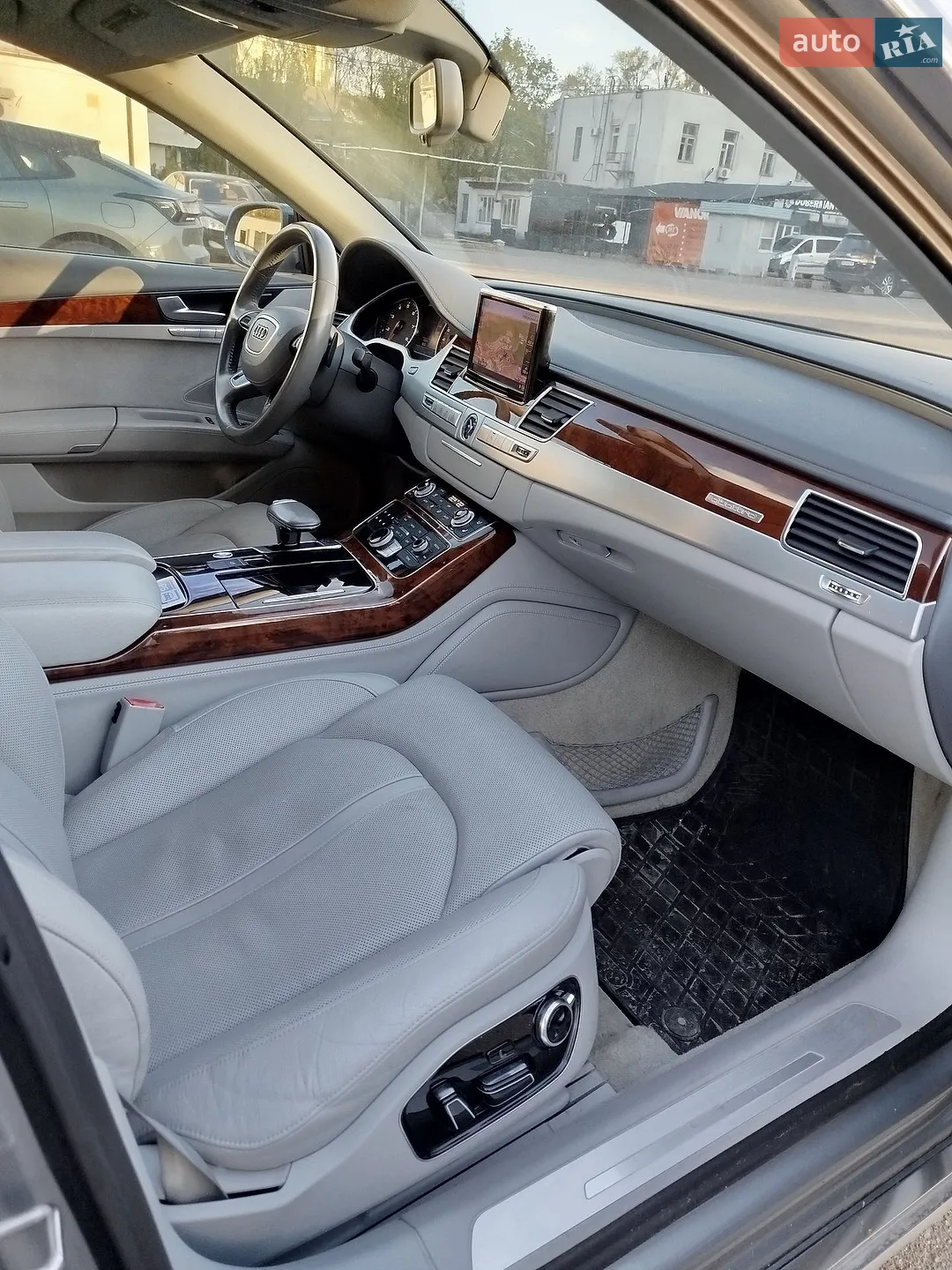 2013 Audi A8 - мініатюра 2