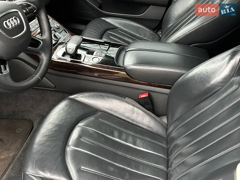 Audi A8 2017 VIN WAUZZZ4H4HN012357 фото оголошення 4 з 48
