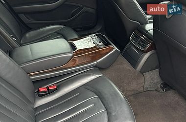 Седан Audi A8 2017 в Кропивницькому