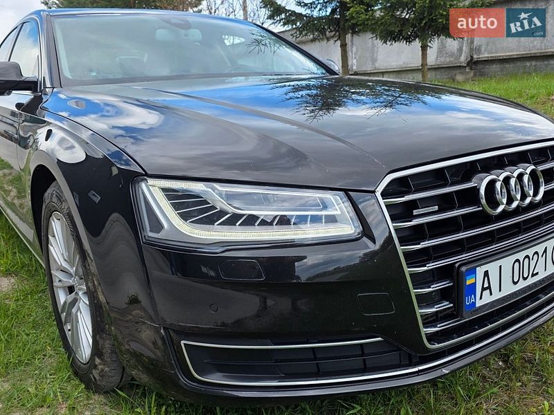 Седан Audi A8 2017 в Києві
