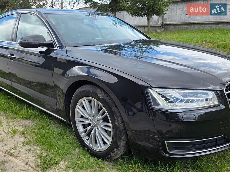 Седан Audi A8 2017 в Києві