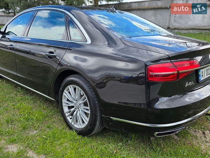 Седан Audi A8 2017 в Києві