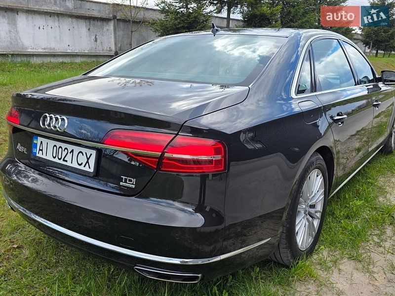 Седан Audi A8 2017 в Києві