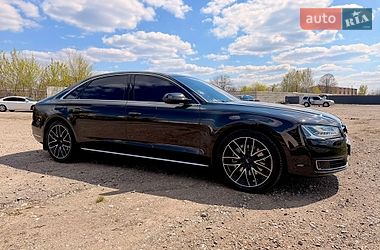 Седан Audi A8 2017 в Харькове