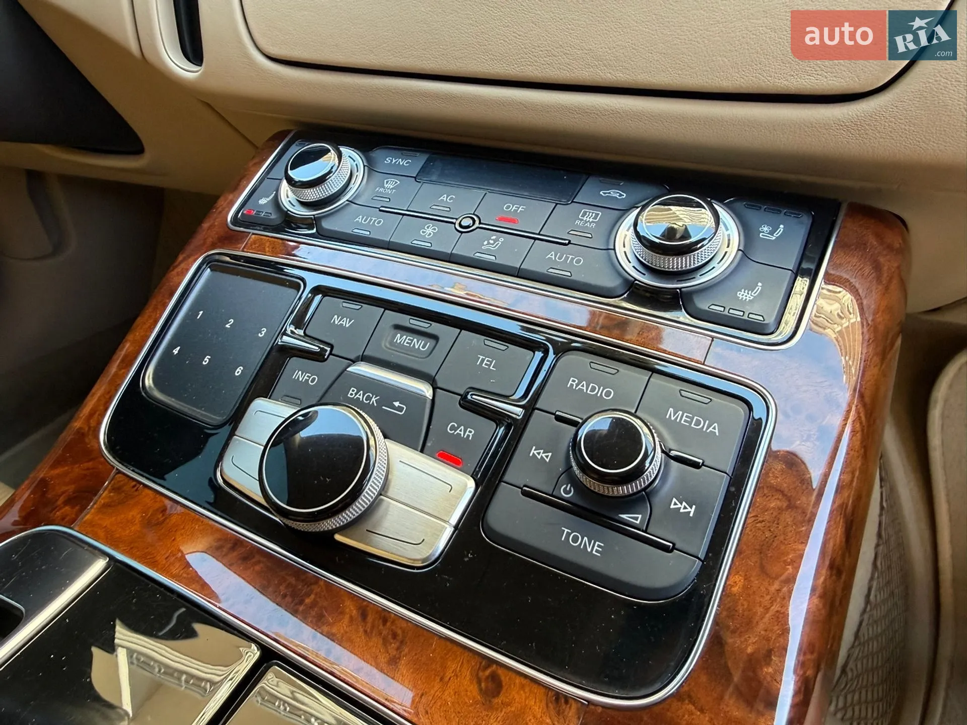 2010 Audi A8 - мініатюра 86
