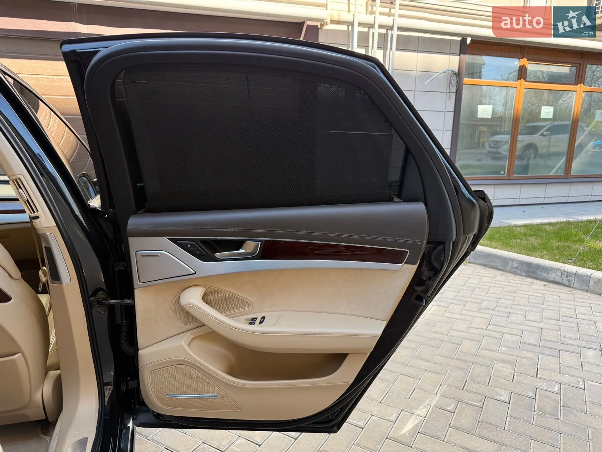 2010 Audi A8 - мініатюра 93