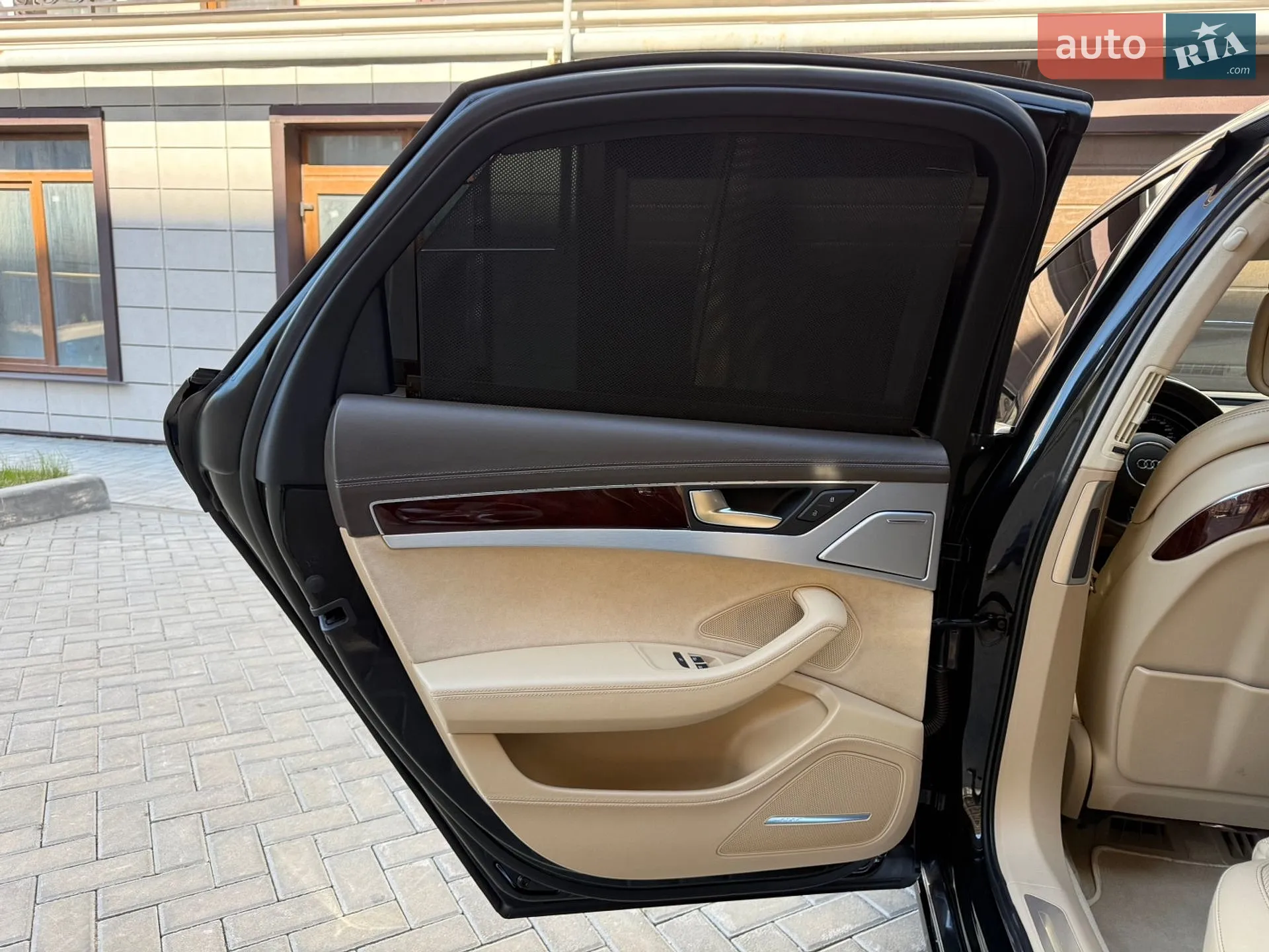 2010 Audi A8 - мініатюра 101
