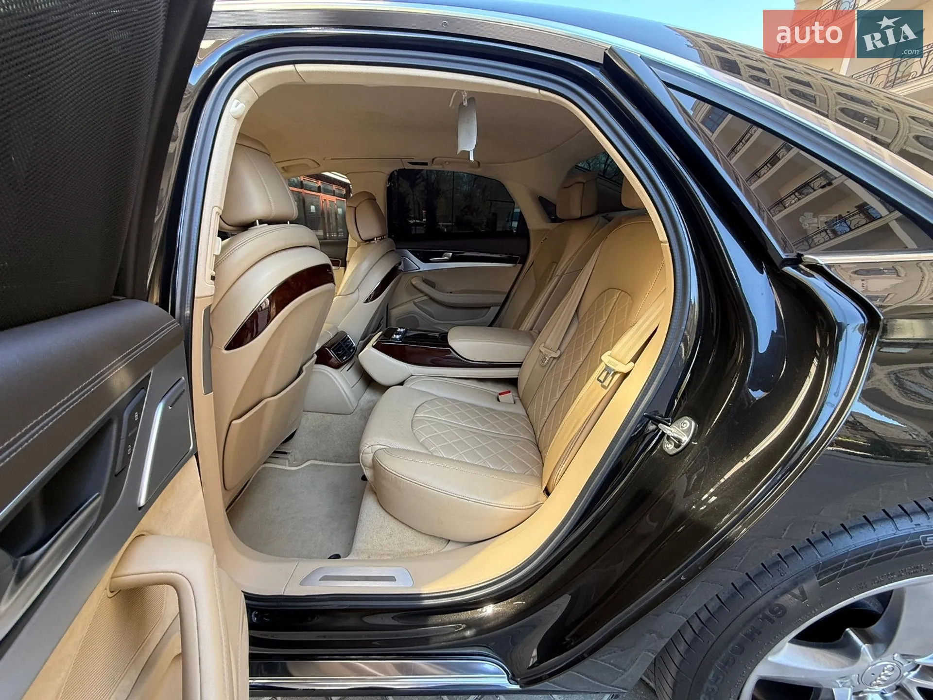 2010 Audi A8 - мініатюра 105