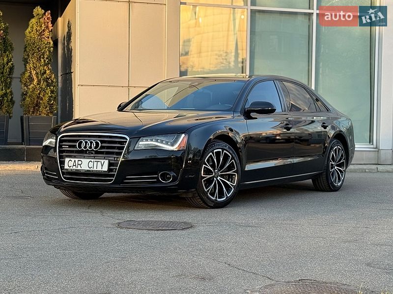 Седан Audi A8 2014 в Києві