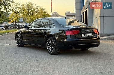 Седан Audi A8 2014 в Києві