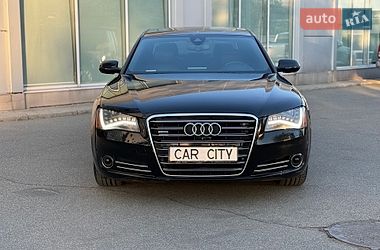 Седан Audi A8 2014 в Києві