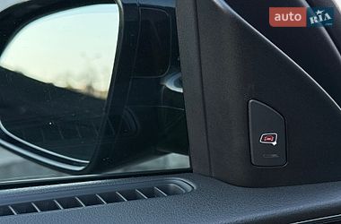 Седан Audi A8 2014 в Києві