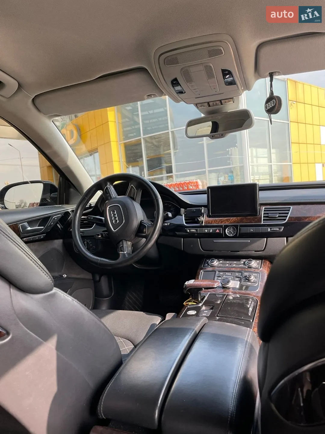2011 Audi A8 - мініатюра 18