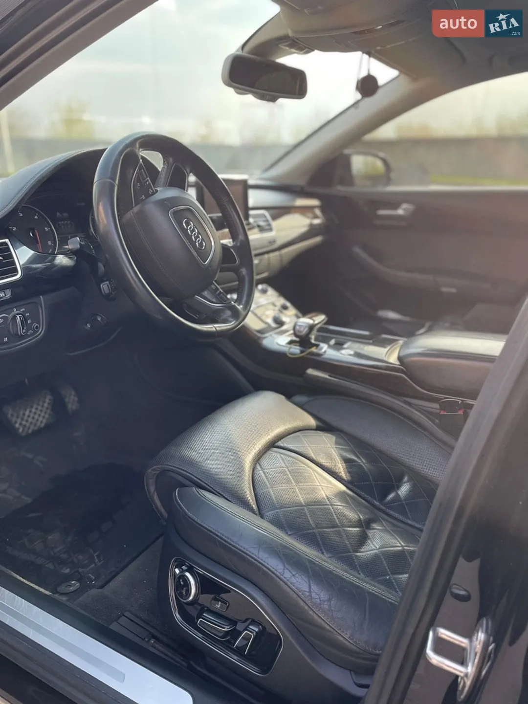 2011 Audi A8 - мініатюра 22