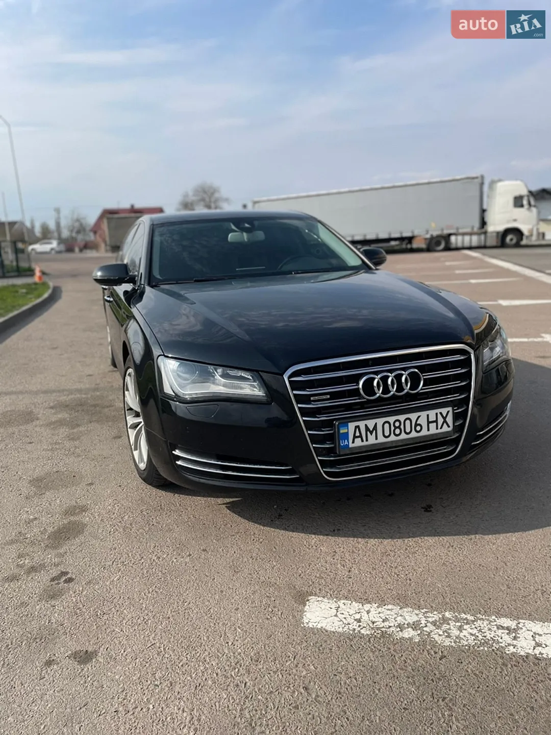 2011 Audi A8 - фото 1