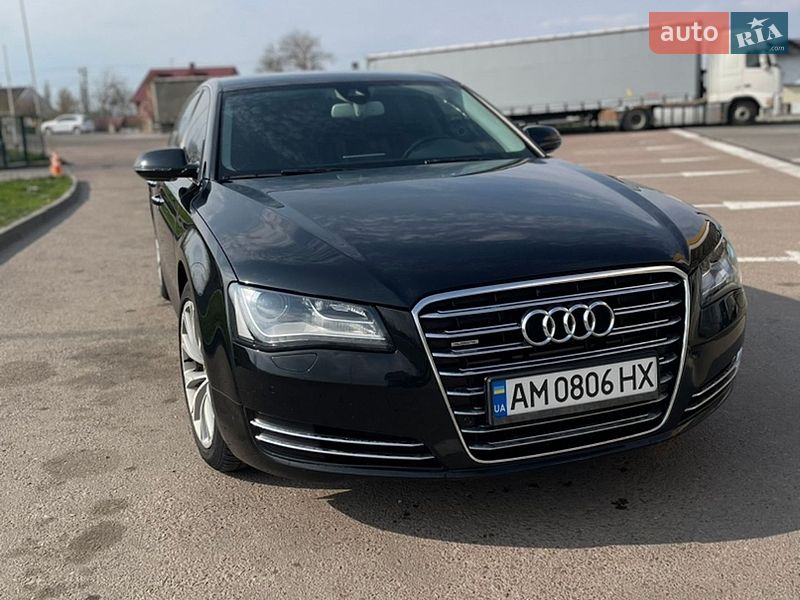 Audi A8 2011