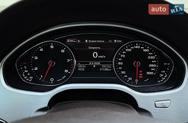 Седан Audi A8 2010 в Днепре