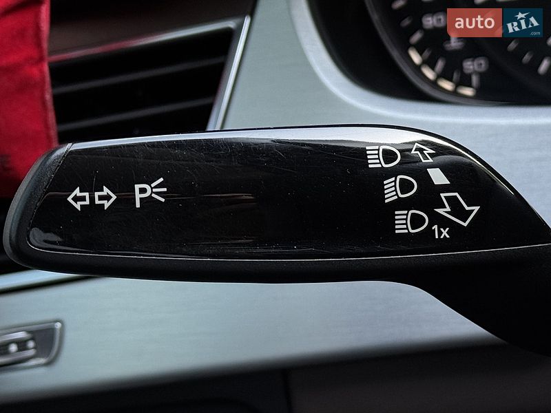 Седан Audi A8 2010 в Днепре